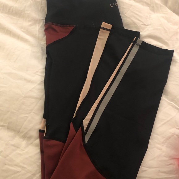 l’urv Pants - Full length workout leggings with reflective panel